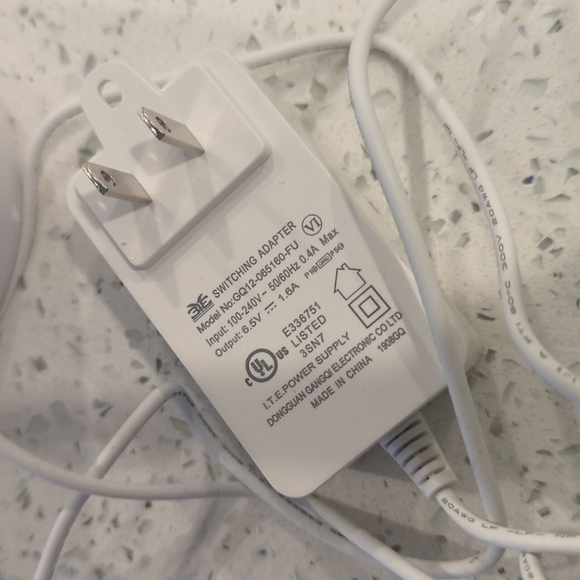 SimpliSafe Home Base - Picture 2 of 3